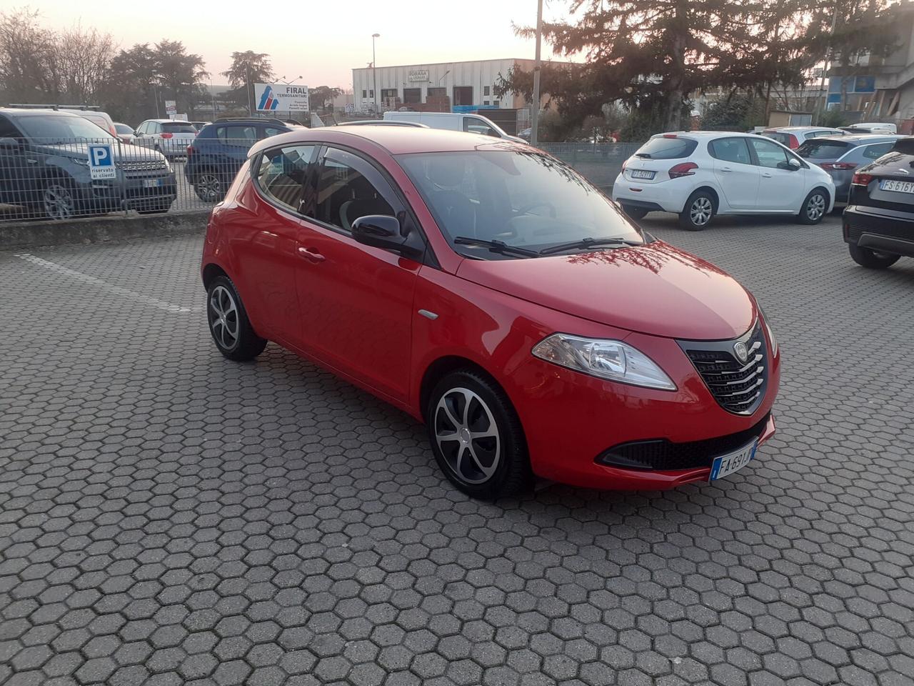 Lancia Ypsilon 1.2 69 CV