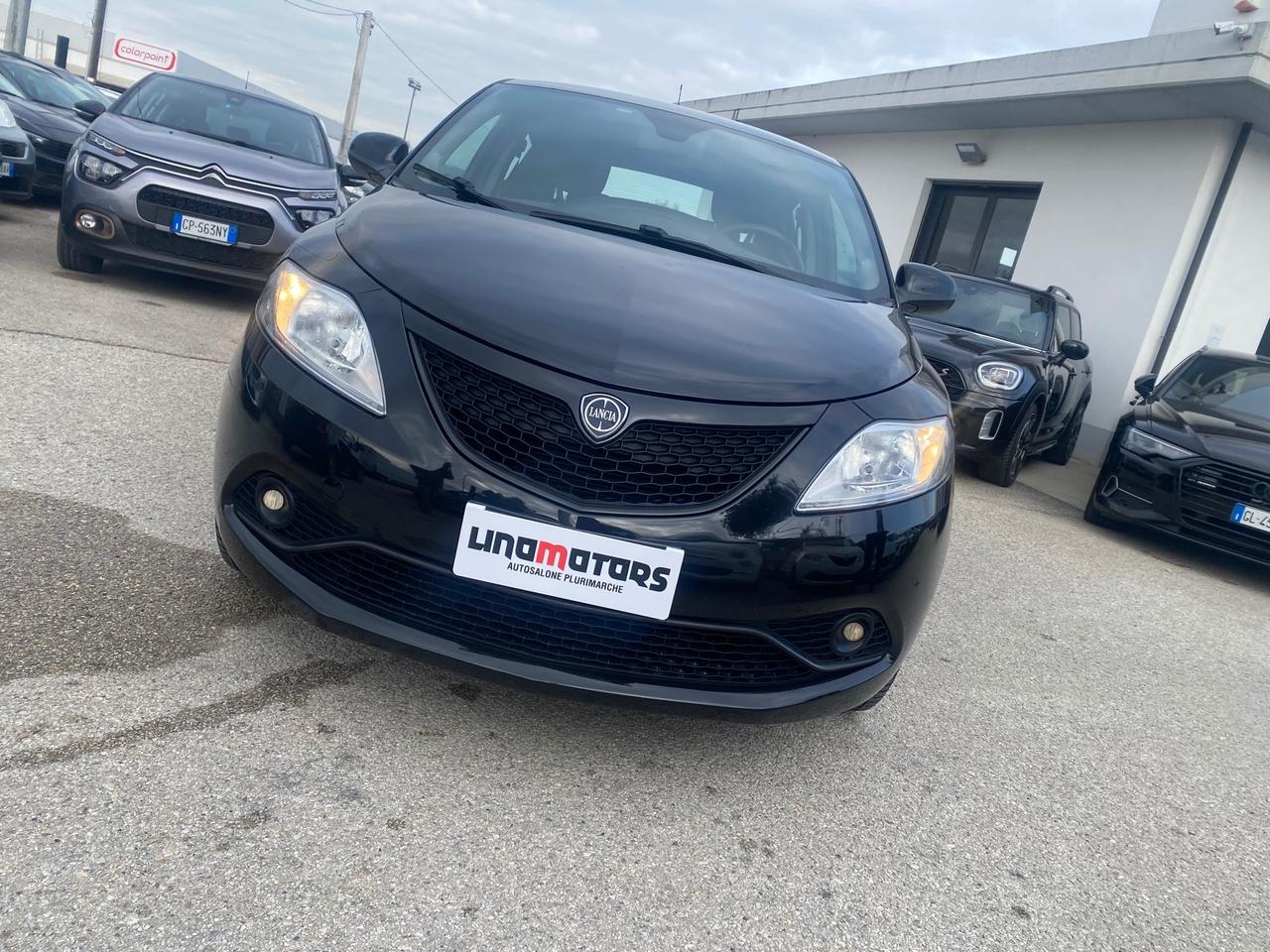 Lancia Ypsilon 1.2 69 CV 5 porte GPL Ecochic Gold