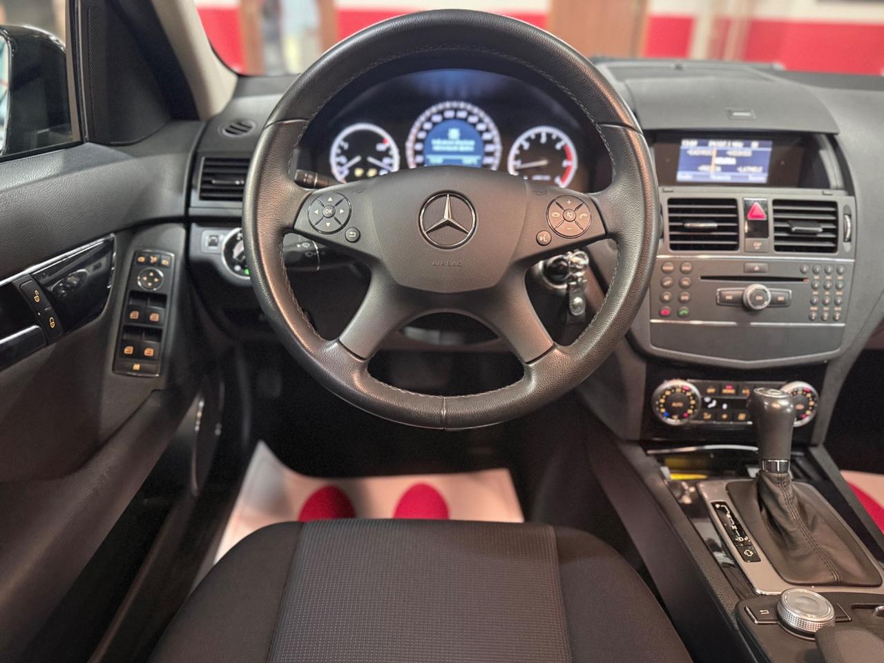 Mercedes-benz C 220 CDI BlueEFFICIENCY Avantgarde AMG