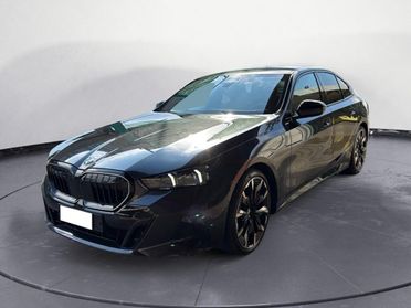 BMW Serie 5 Berlina 520 d 48V M Sport Pro xDrive Steptronic