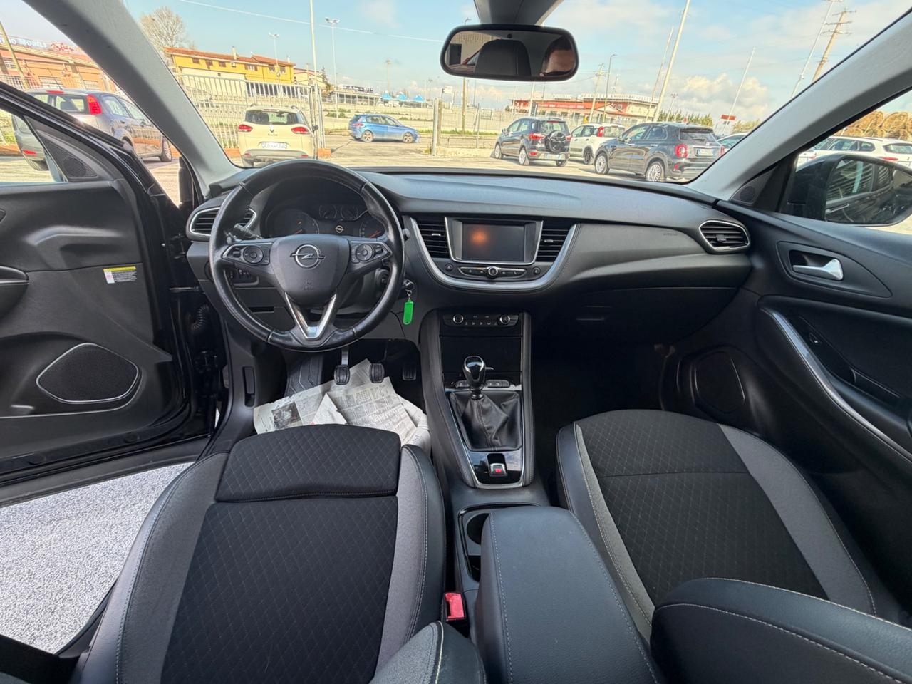 Opel Grandland Business edition