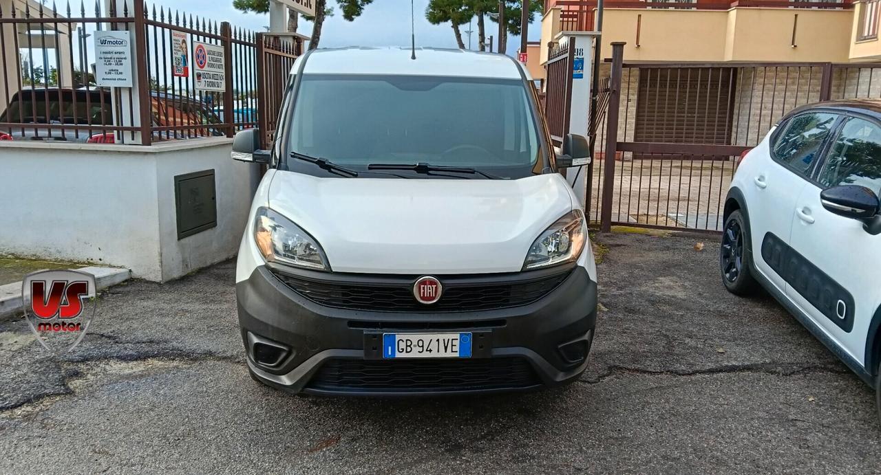 FIAT DOBLO' 1.6 MTJ-AUTOCARRO-3 POSTI