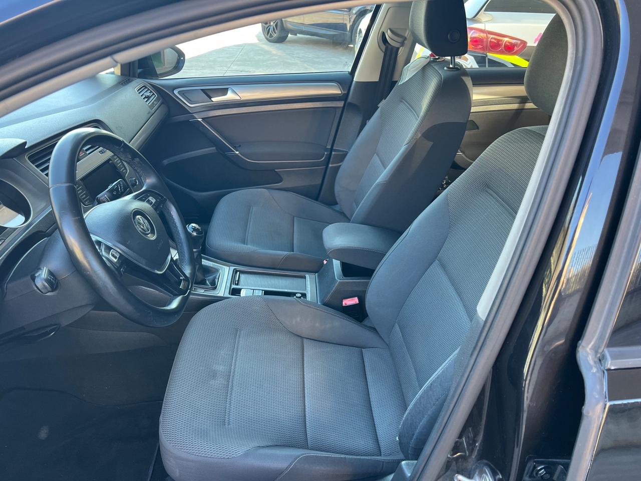 Volkswagen Golf 1.6 TDI 110 CV 5p. Highline BlueMo