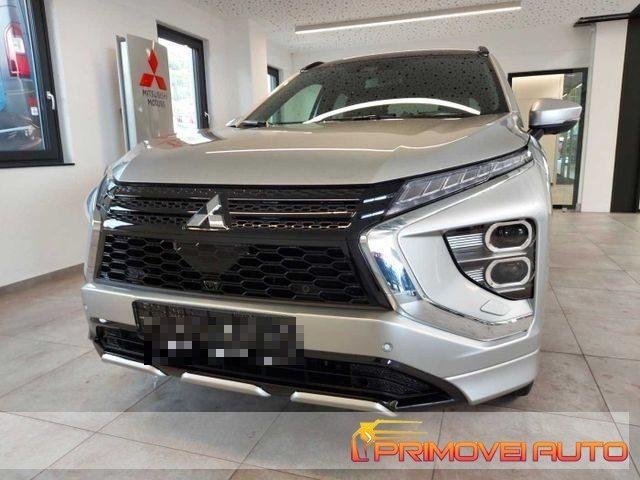 MITSUBISHI Eclipse Cross 2.4 Plug-in Hybrid 4WD Top