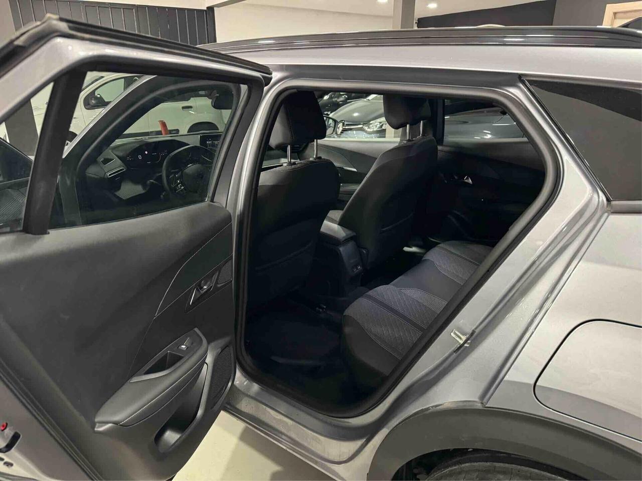 Peugeot 2008 PureTech 100 S&S Allure