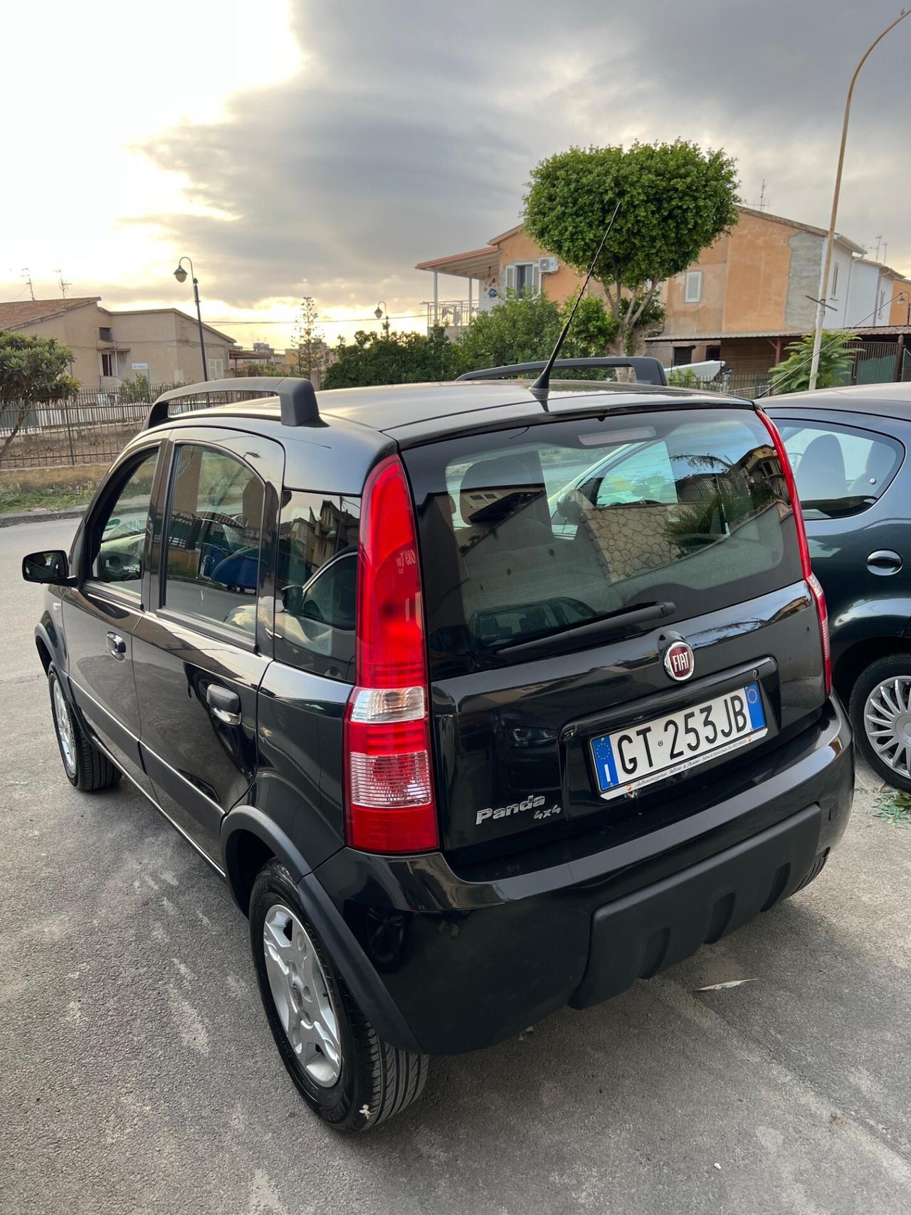 Fiat Panda 1.2 CON CLIMA AUTOMATICO (VENDUTA)