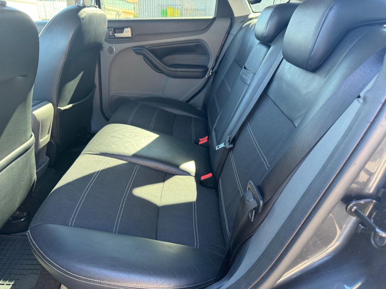 Ford Focus 1.6 TDCi Tit. DPF GARANZIA 12m