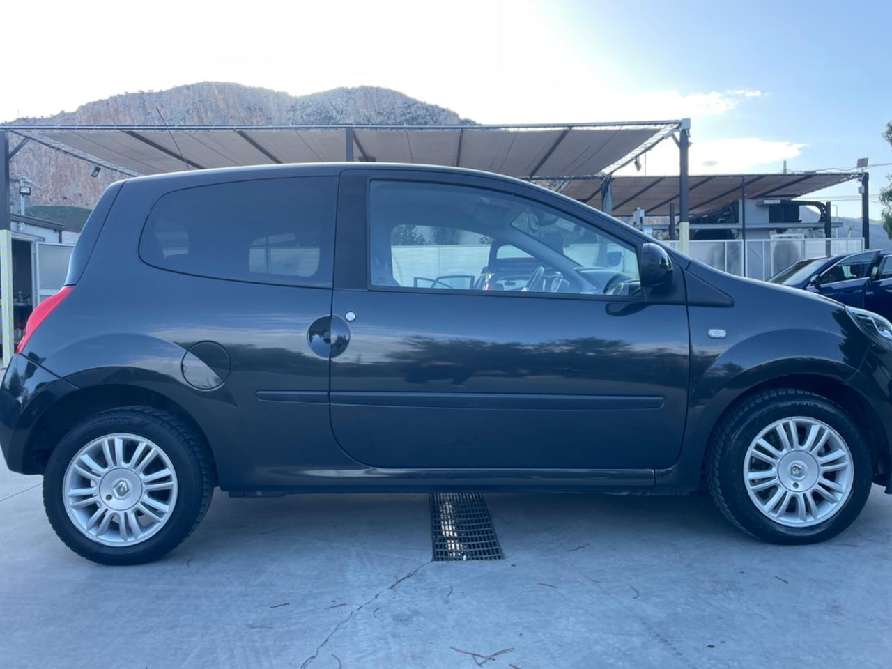 Renault Twingo 1.2 8V Le Iene