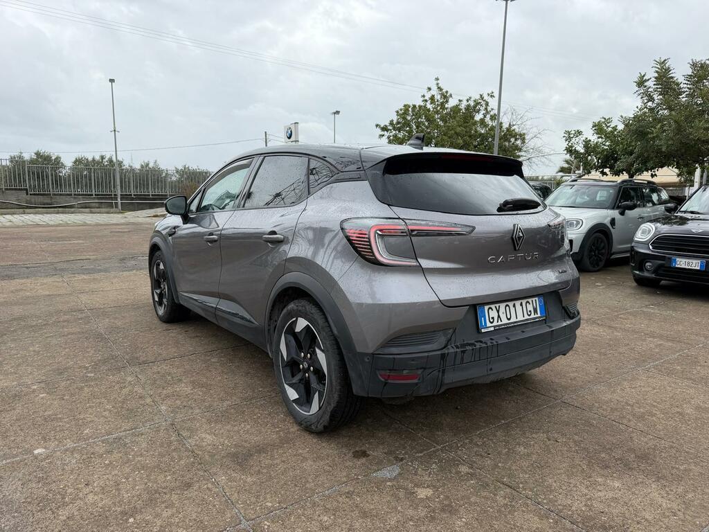 Renault Captur 1.6 Hybrid Techno E-Tech Auto