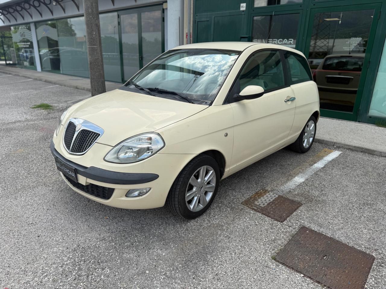 Lancia Ypsilon - Ok neopatentati