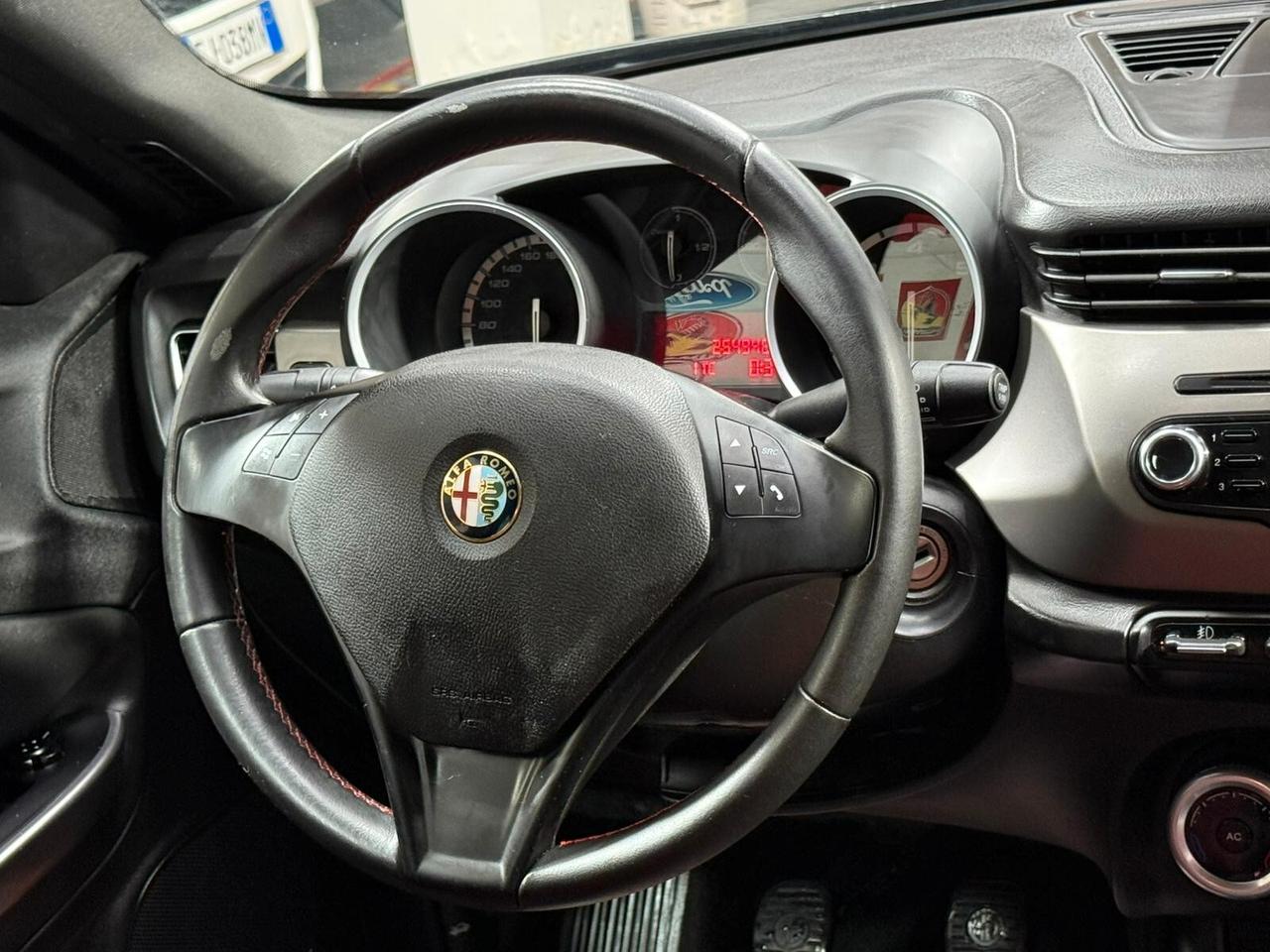 Alfa Romeo Giulietta 1.6 105cv Veloce - 2013