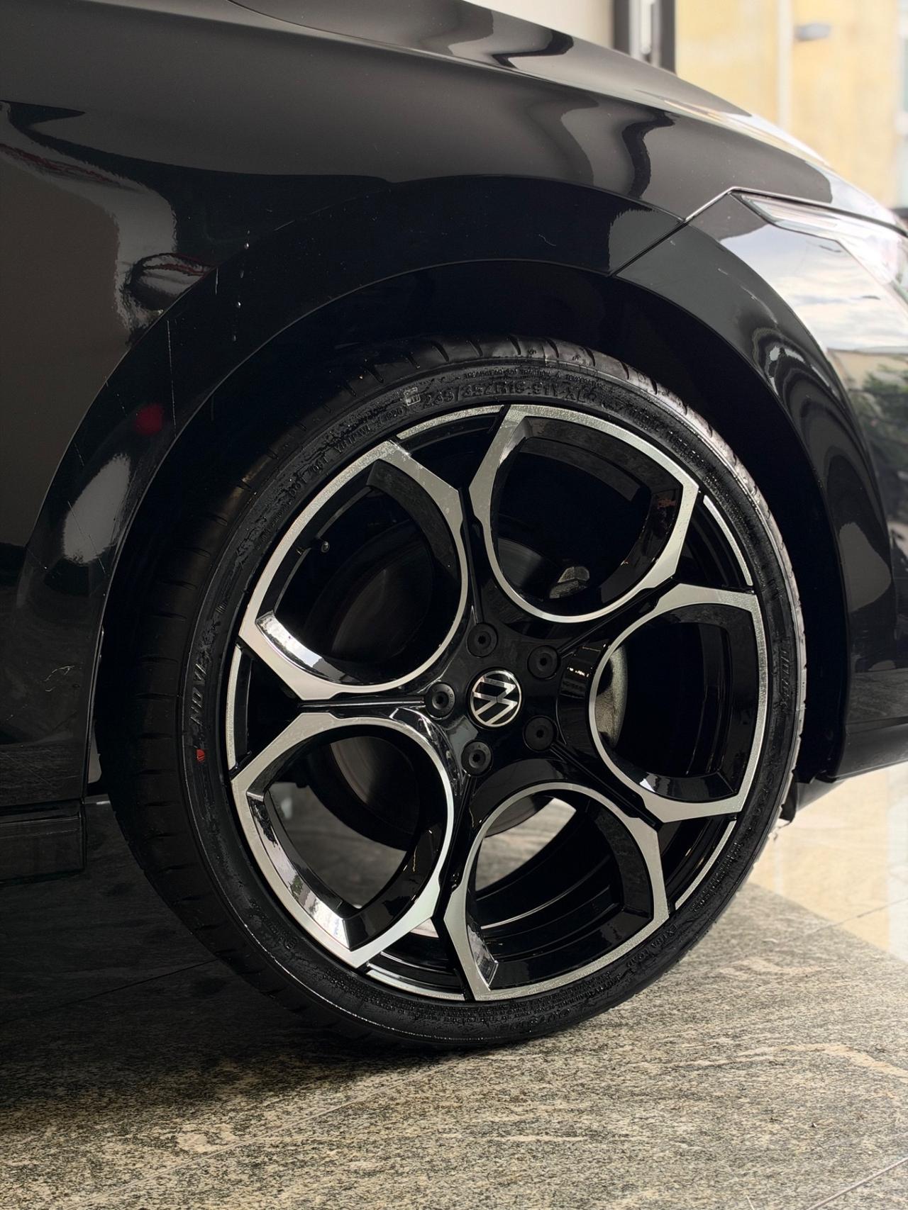 Volkswagen Golf 2.0 TDI 150 CV DSG SCR Editon Plus