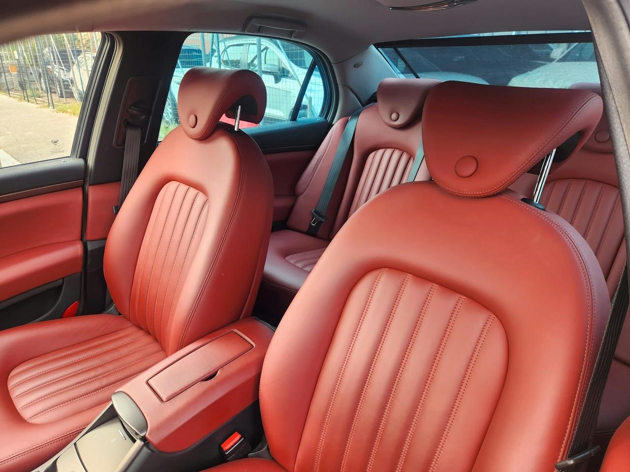 Lancia Thesis 2.4 JTD 20V aut. 100