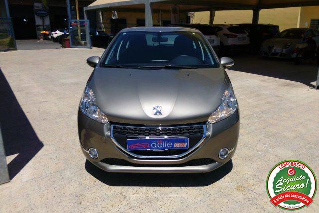 PEUGEOT 208 1.4 8V HDi 68CV 5p. Allure