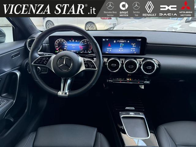 MERCEDES-BENZ A 180 d SPORT AUTOMATIC