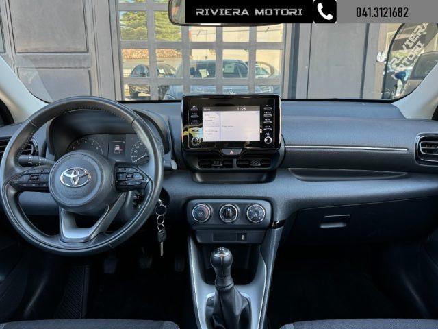 TOYOTA Yaris 1.0 5 porte Active