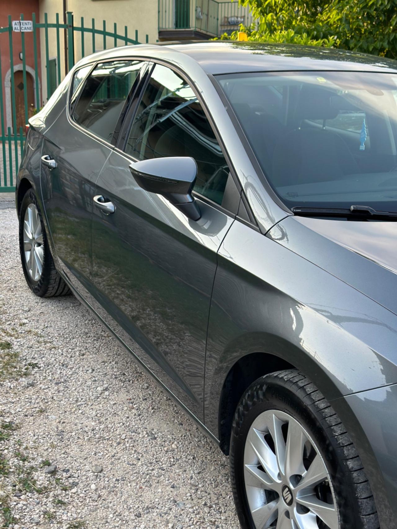 Seat LEON 1.6 TDI 115 CV DSG 5p. STYLE UNICOPR GARANZ