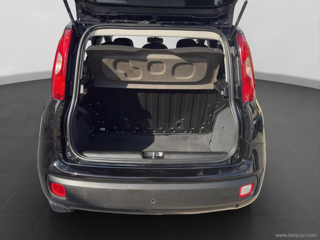 FIAT Panda 1.2 Lounge FULL OPT. UCONNECT