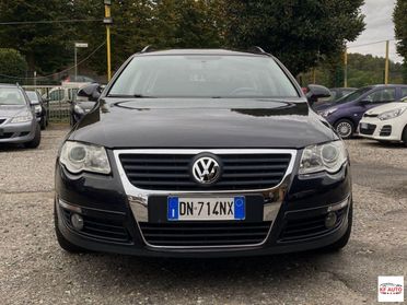 VOLKSWAGEN - Passat Variant Variant 1.8 tsi Comfortline