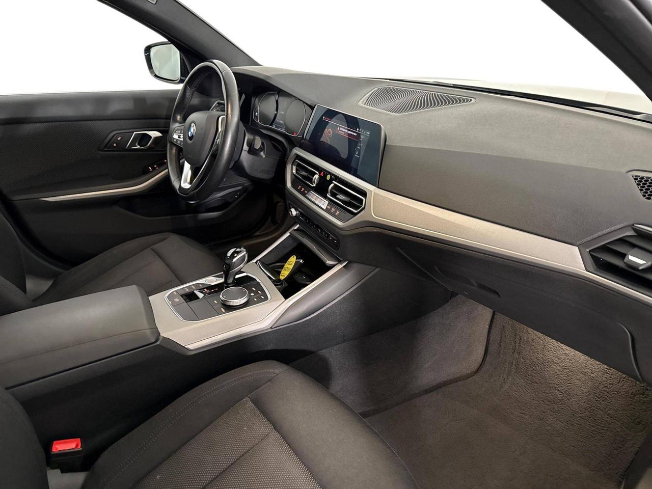 BMW Serie 3 316d Touring 48V Business Advantage