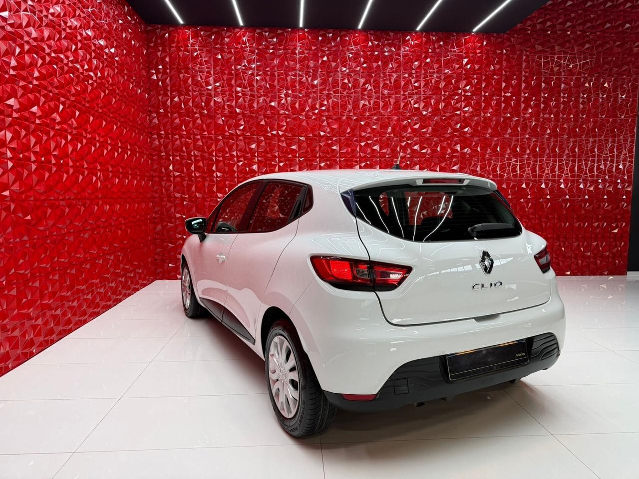 Renault Clio 1.2 75CV 5 porte Costume National UNIC. PROP. OK NEOPATENTATI