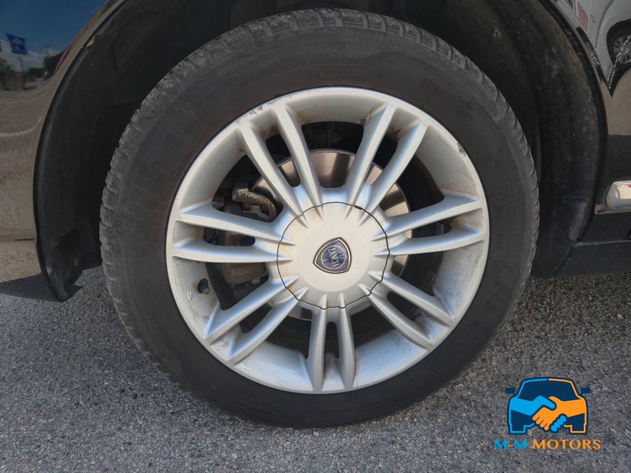 Lancia Ypsilon 3 Porte Ypsilon 1.2 8v Unyca