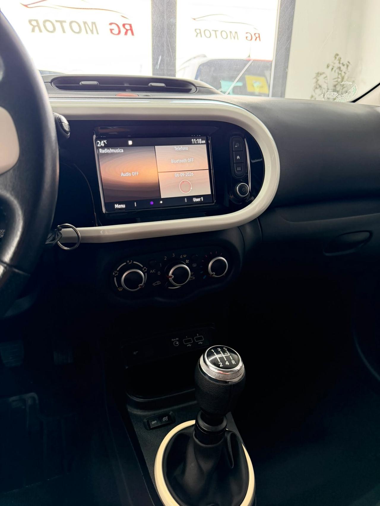 Renault Twingo SCe 65 CV Urban Night