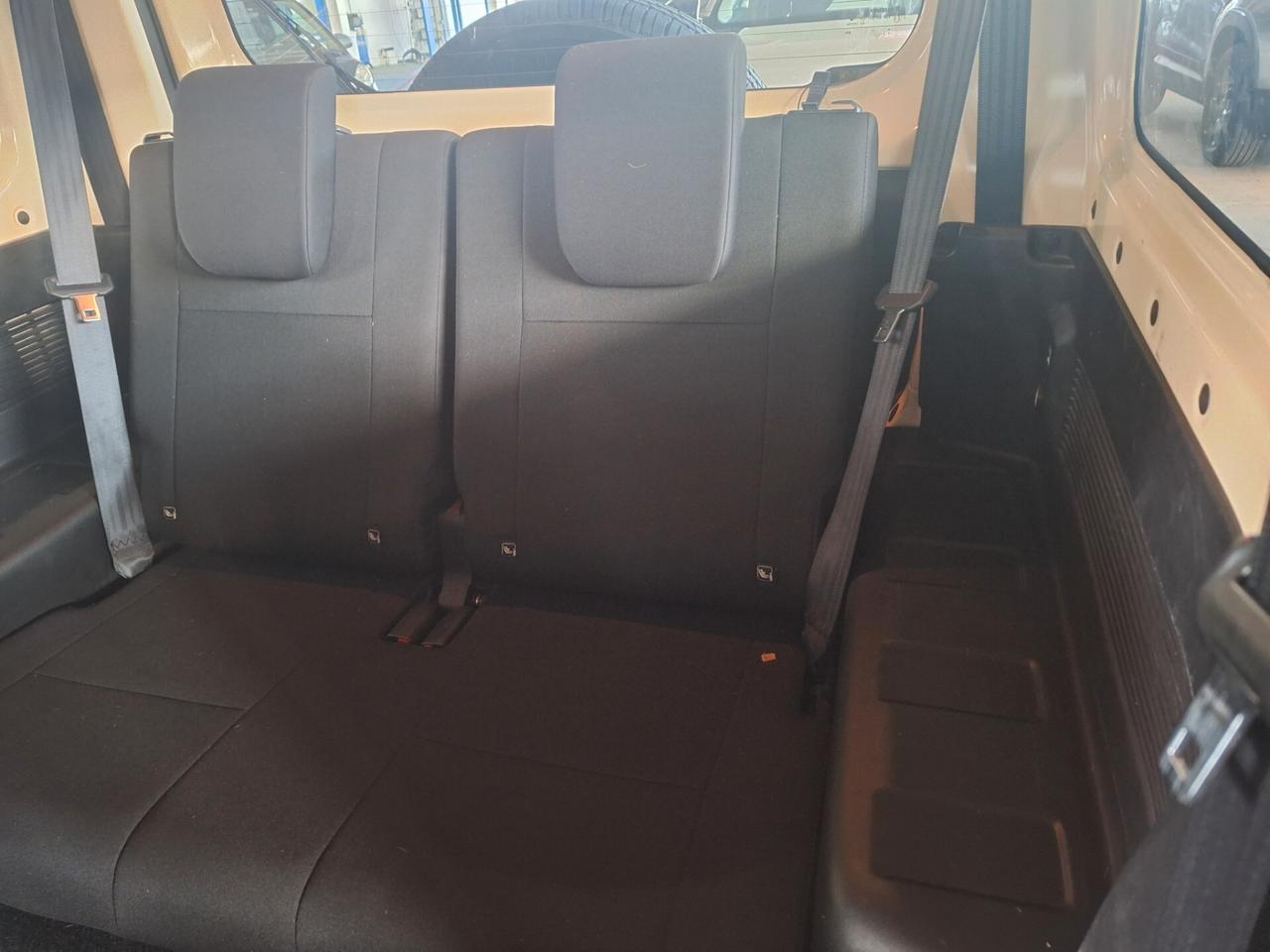 Suzuki Jimny 1.5 5MT Top