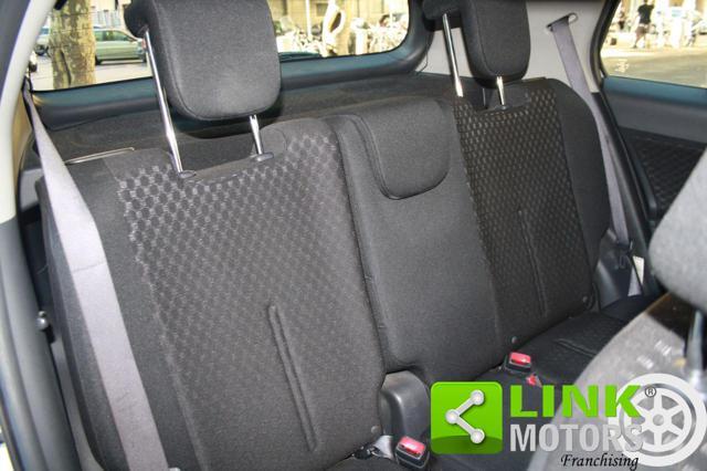TOYOTA Urban Cruiser 1.4 D-4D 90 CV 4x4 Luxury