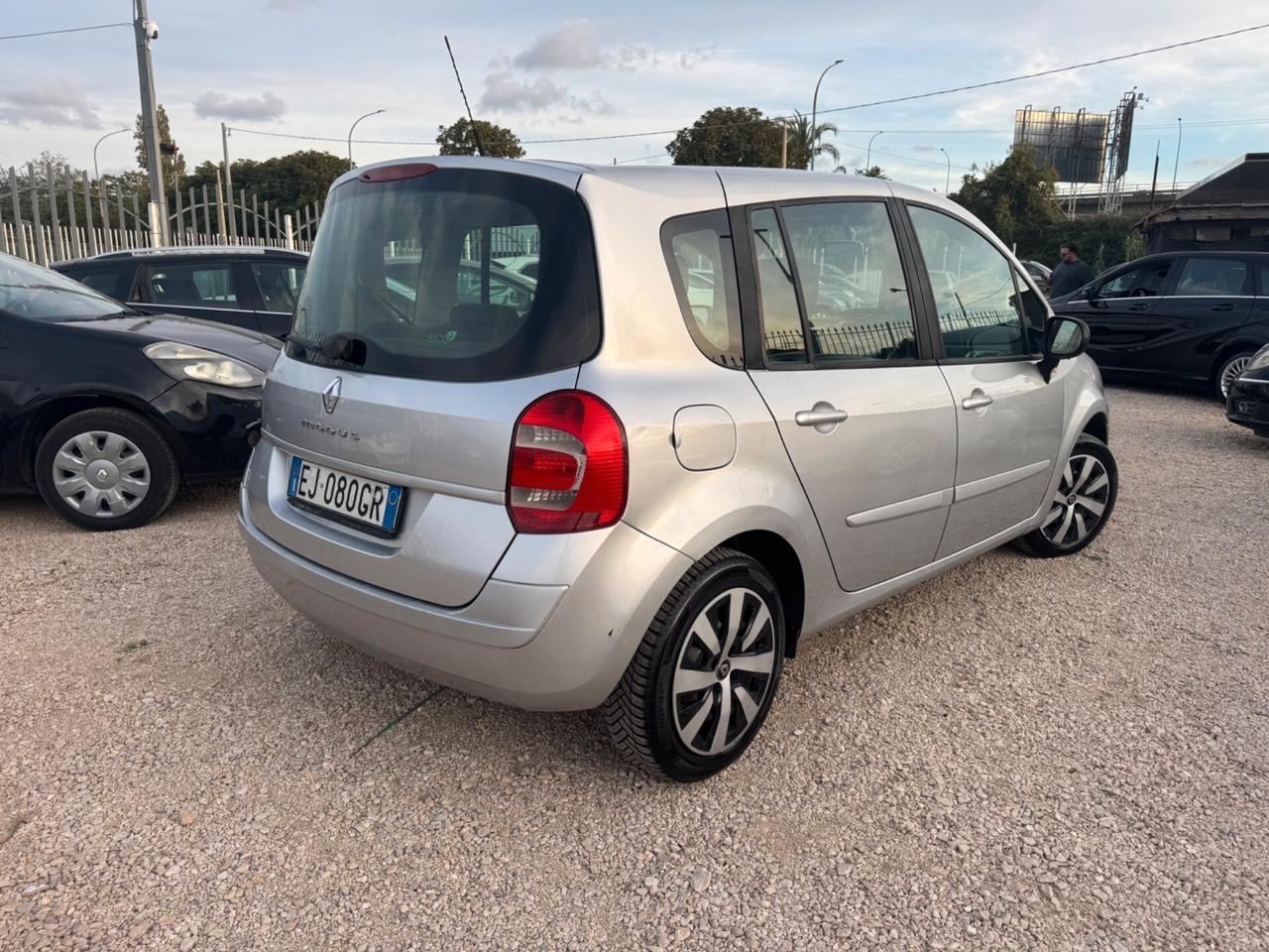 Renault Modus 1.2 16V Wave