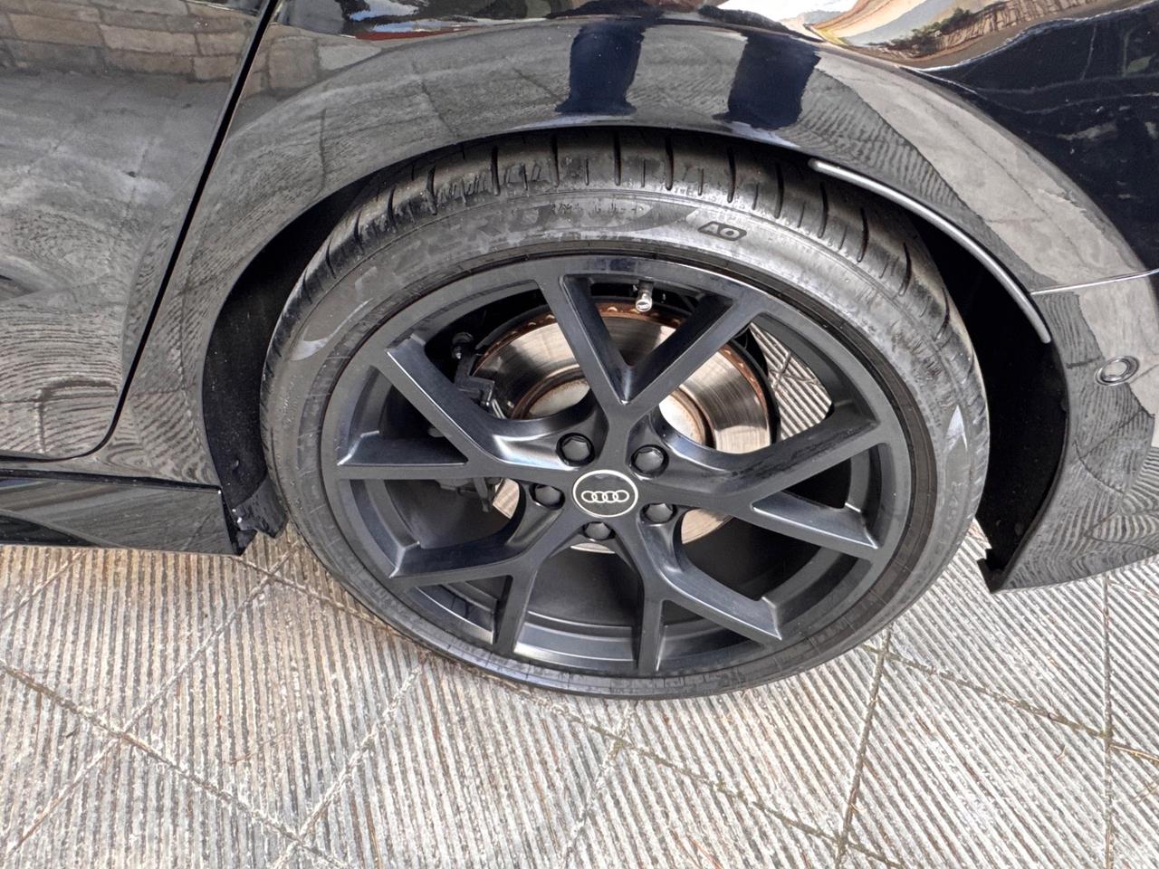 Audi A3 RS 3 SPB TFSI quattro S tronic