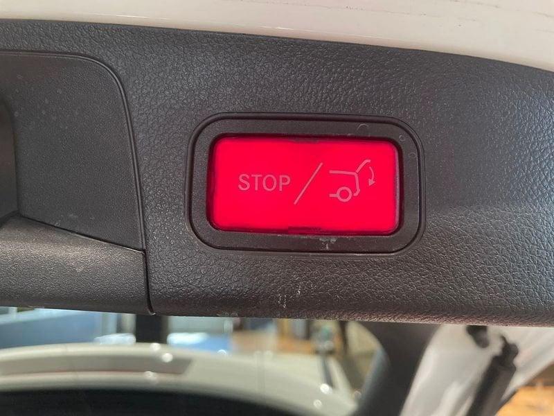 Mercedes-Benz GLA 200 d Premium auto