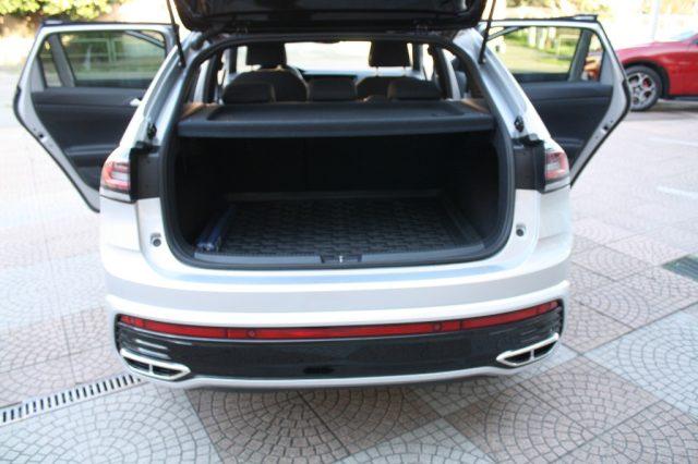 VOLKSWAGEN Taigo 1.5 TSI ACT 150 CV DSG R-Line