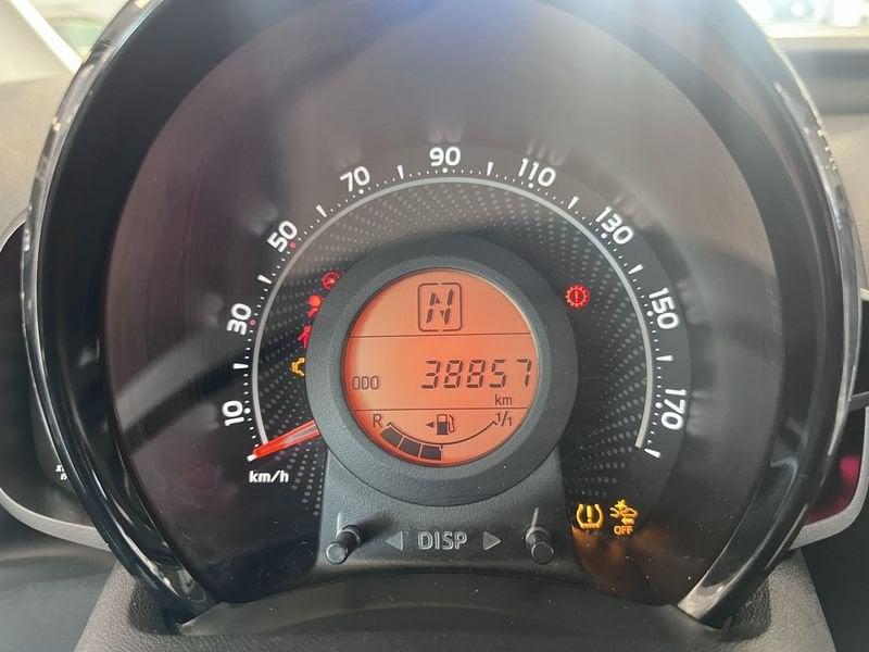 Toyota Aygo Aygo Connect 1.0 VVT-i 72 CV 5 porte x-play MMT