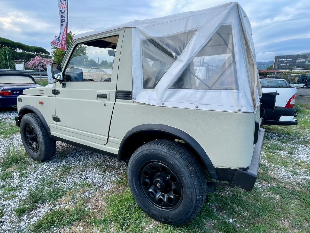 Suzuki SJ Samurai SJ410 Cabriolet Sport