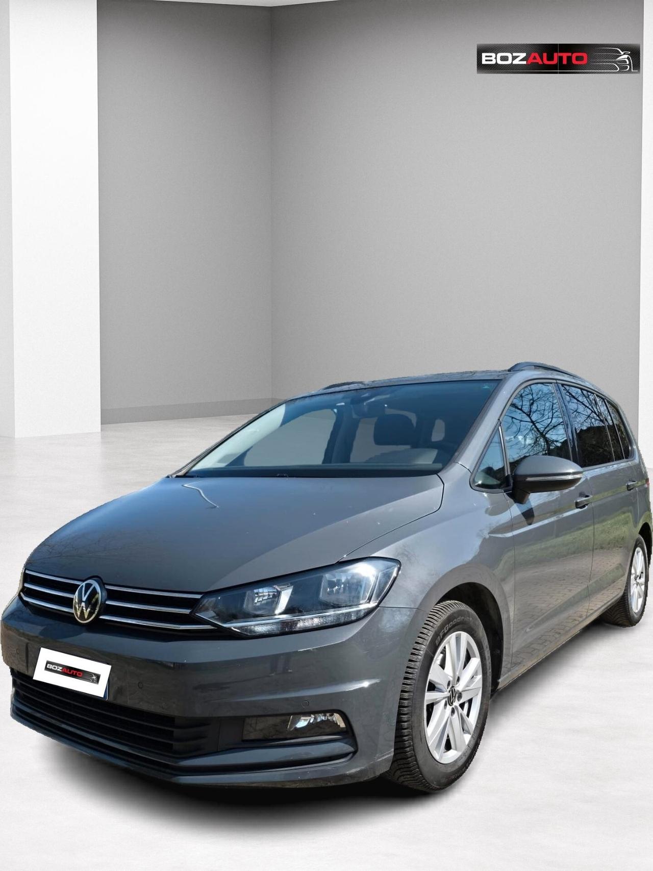 Volkswagen Touran 7 Posti 2.0 TDI 150 CV DSG Executive TAGLIANDI UFFICIALI