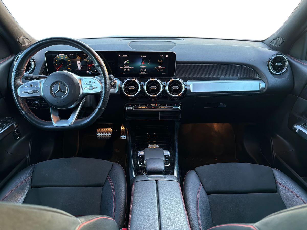 Mercedes-Benz GLB 200 Premium auto