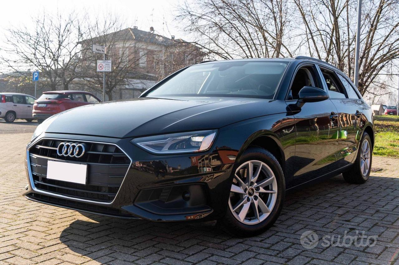 Audi A4 Avant 35 TDI Hybrid 163CV S Tronic MHEV -