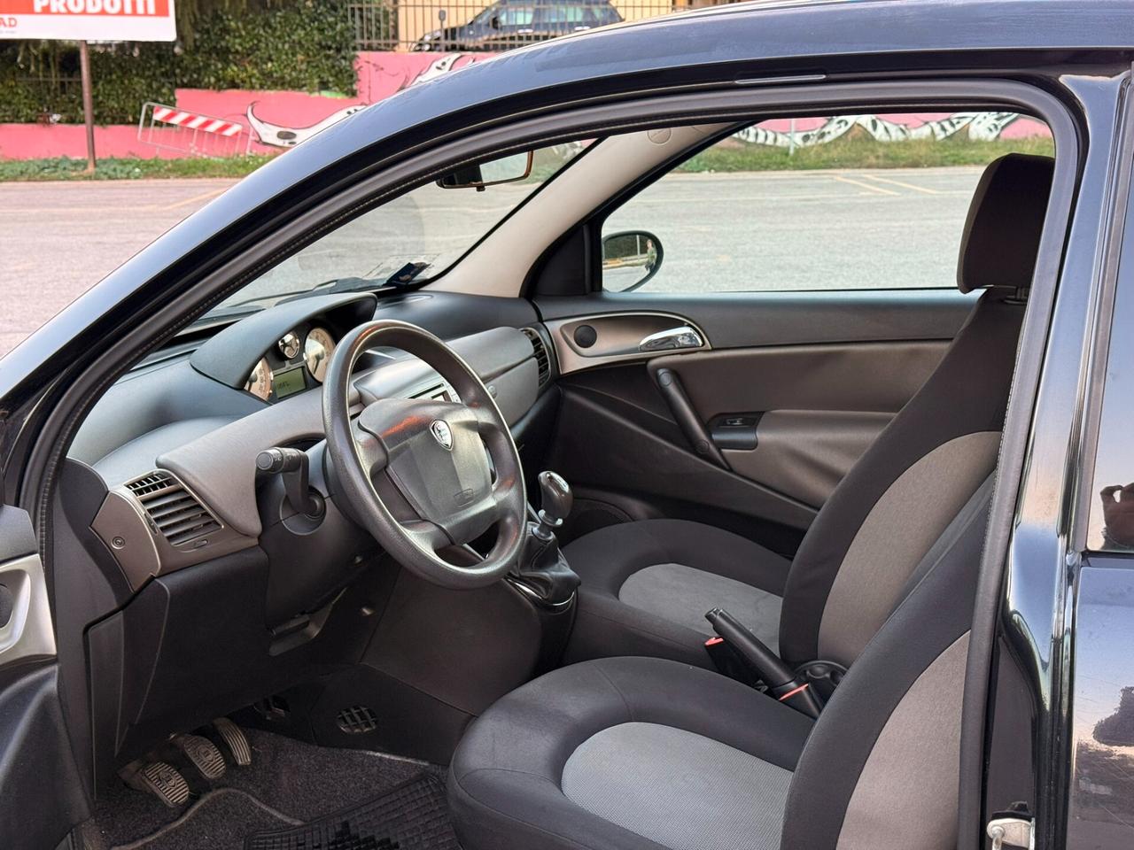 Lancia Ypsilon 12 MESI GARANZIA