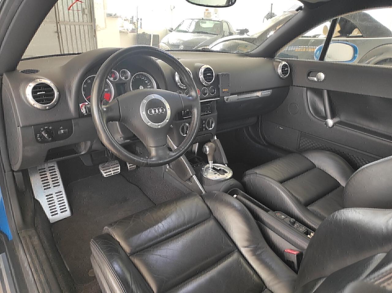 Audi TT Coupé 3.2 V6 cat quattro 250CV DSG