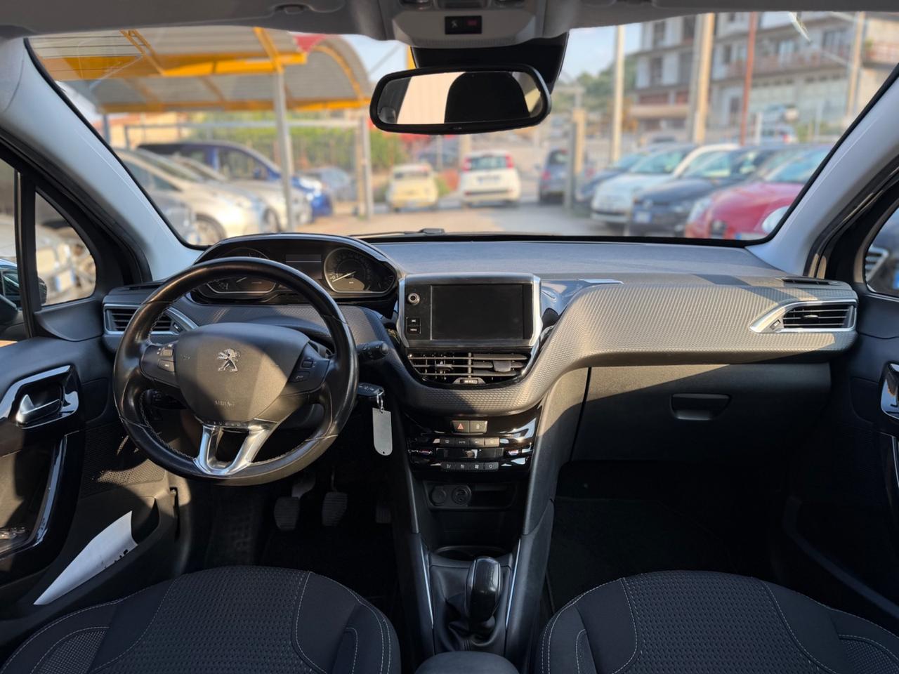 Peugeot 208 82cv 5 porte Allure Km Certificati