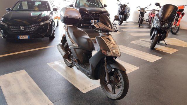 KYMCO Agility 150 city