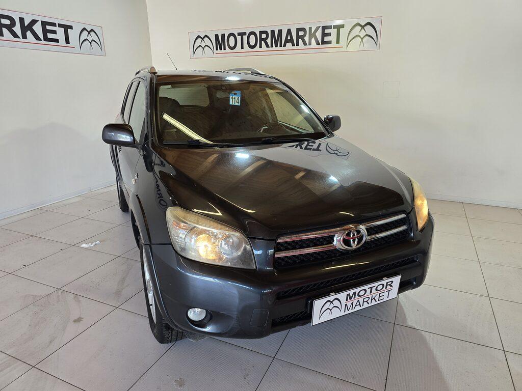 Toyota RAV4 5 Porte 2.2 D-4D Luxury