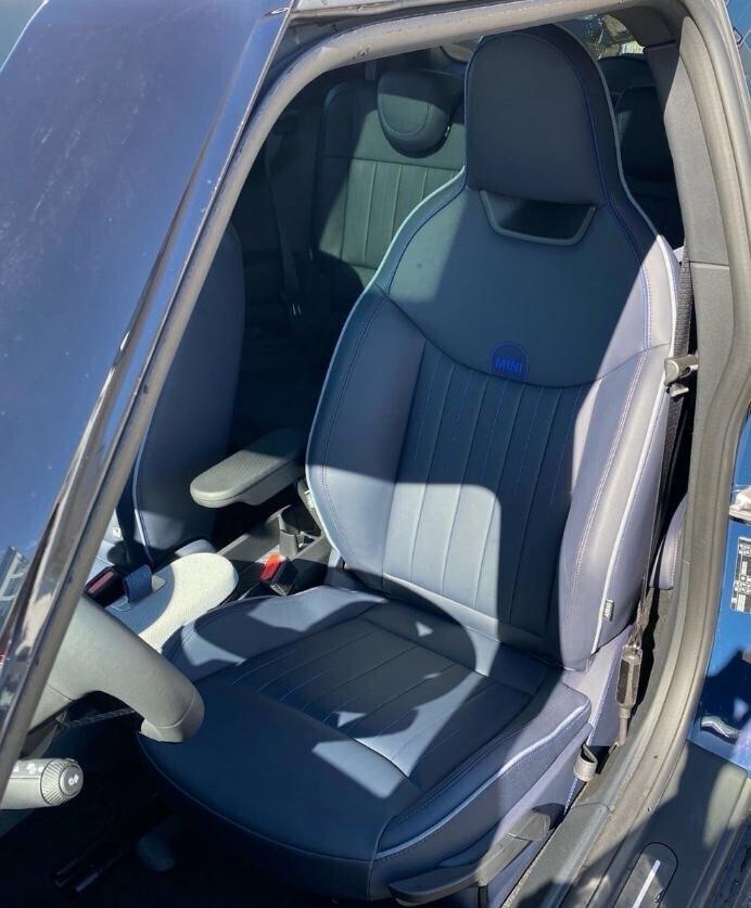 Mini Cooper E Favoured - elettrica 184 CV