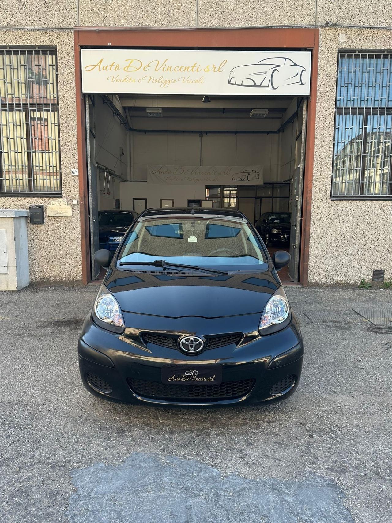 Toyota Aygo 1.0 12V VVT-i 5 porte Sol Connect
