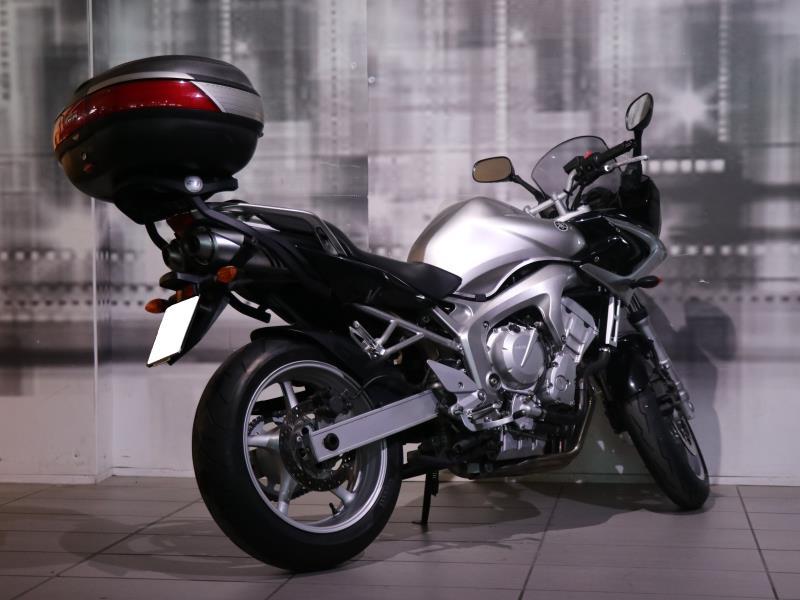 Yamaha FZ6 Fazer
