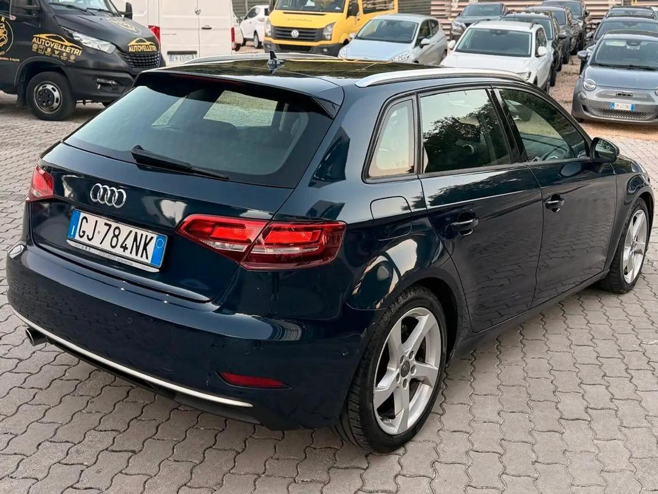 Audi A3 SPB 1.6 TDI 116 CV S tronic Sport