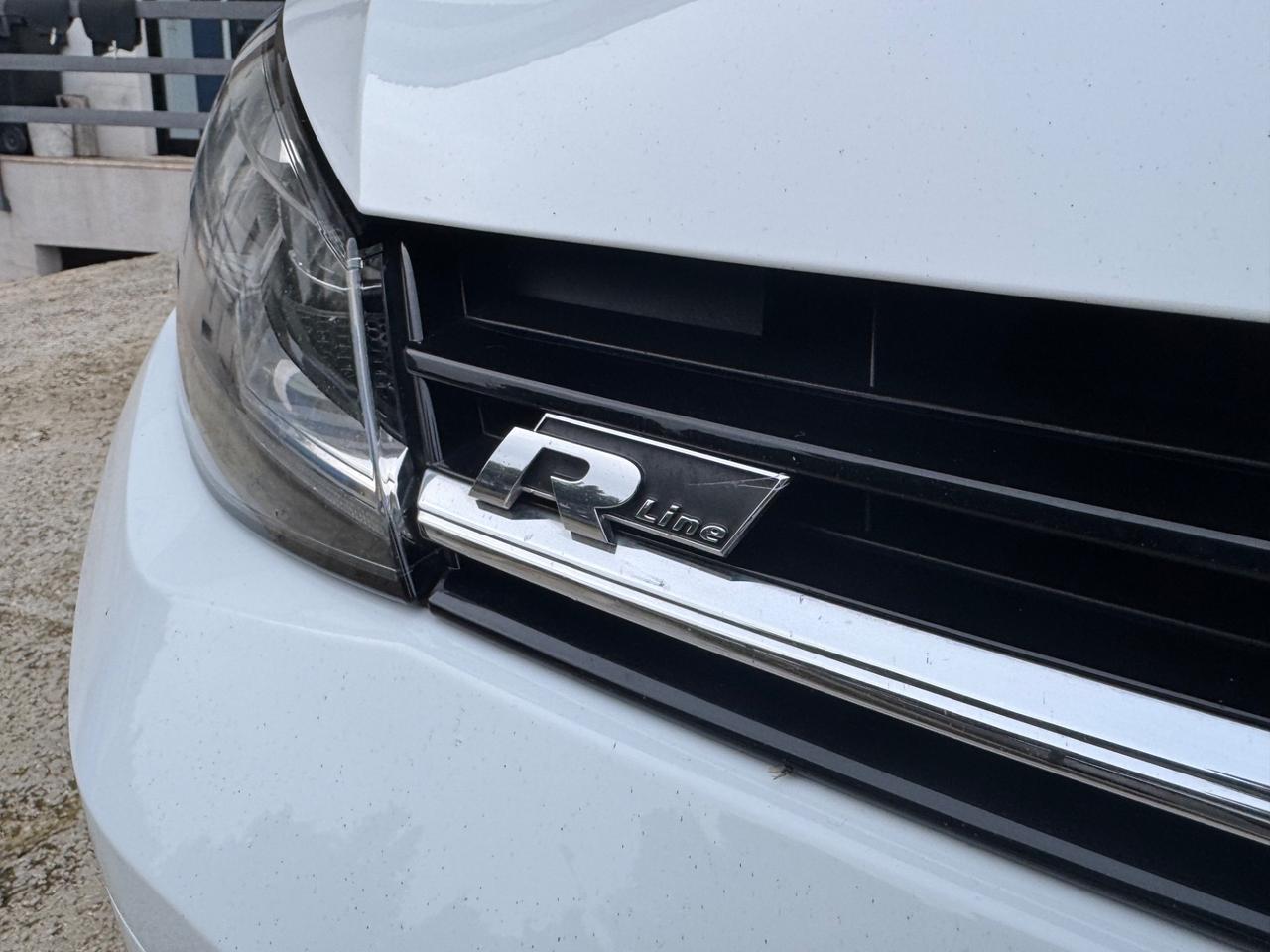 Vw Golf 2.0 TDI - R.LINE - FARI LED - 2019