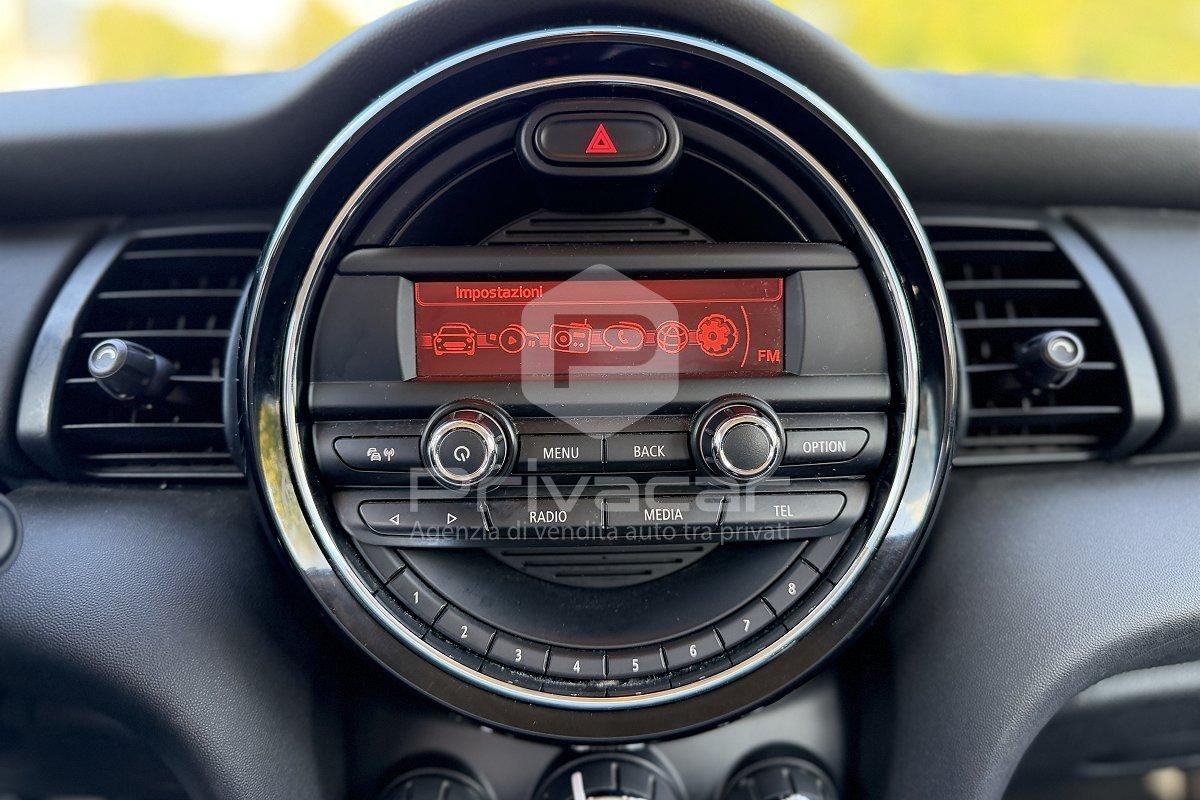 MINI Mini 1.5 Cooper D 5 porte