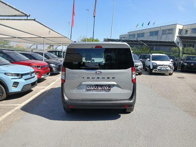 FORD Tourneo Courier 1.0 EcoBoost Titanium